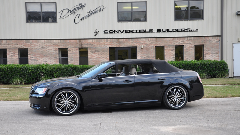 Illustration for article titled Get your vitamin D in a convertible Chrysler 300